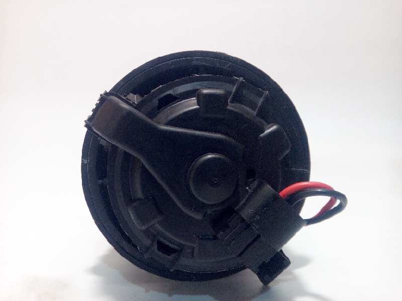 Recambio de motor calefaccion para peugeot 208 active referencia OEM IAM T1013140A  1608182080