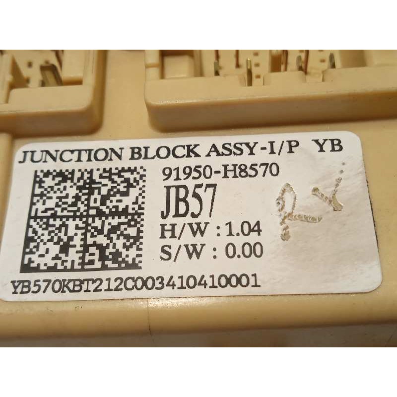Recambio de caja reles / fusibles para kia stonic (ybcuv) 1.0 tgdi cat referencia OEM IAM 91950H8570  