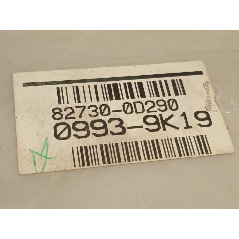 Recambio de caja reles / fusibles para toyota yaris 1.4 turbodiesel cat referencia OEM IAM 827300D290  