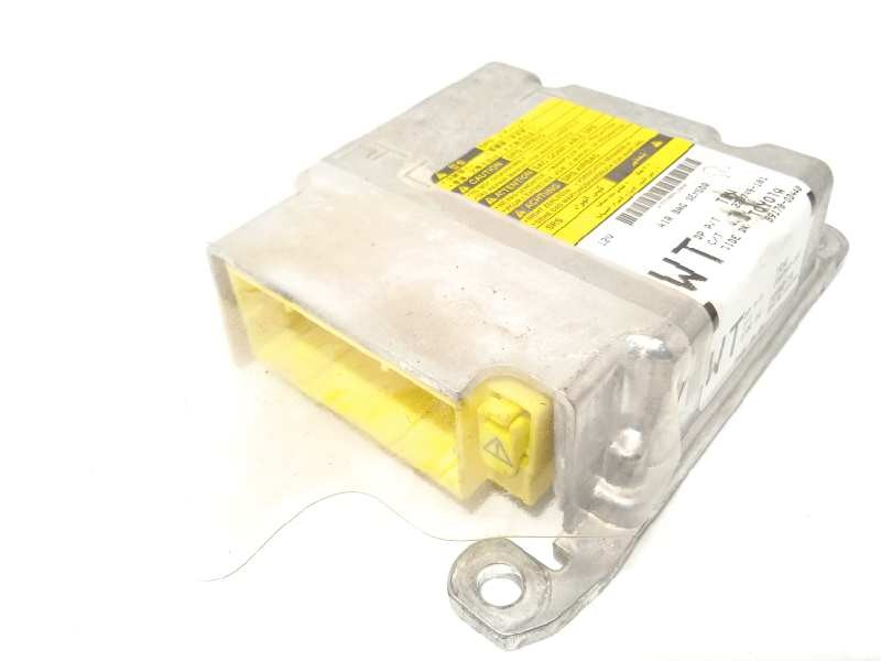 Recambio de centralita airbag para toyota yaris 1.4 turbodiesel cat referencia OEM IAM 891700D440  
