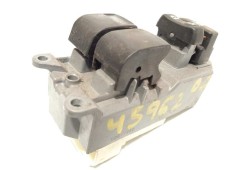 Recambio de mando elevalunas delantero izquierdo para toyota yaris 1.4 turbodiesel cat referencia OEM IAM 8482002230  