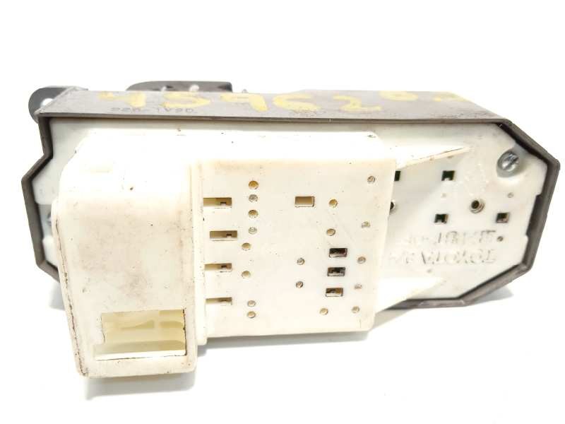 Recambio de mando elevalunas delantero izquierdo para toyota yaris 1.4 turbodiesel cat referencia OEM IAM 8482002230  