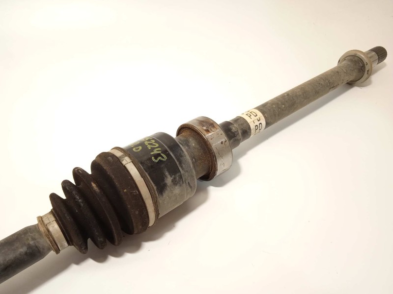 Recambio de transmision delantera derecha para mazda 3 berlina (bp) referencia OEM IAM NOREF  