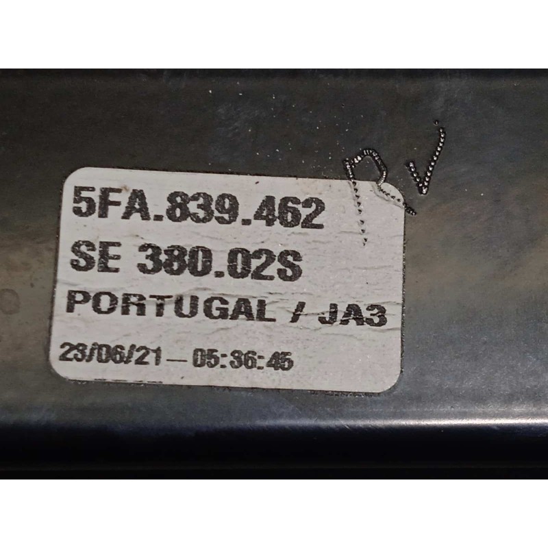 Recambio de elevalunas trasero derecho para seat leon sportstourer (kl8) fr referencia OEM IAM 5FA839462  5Q0959408D