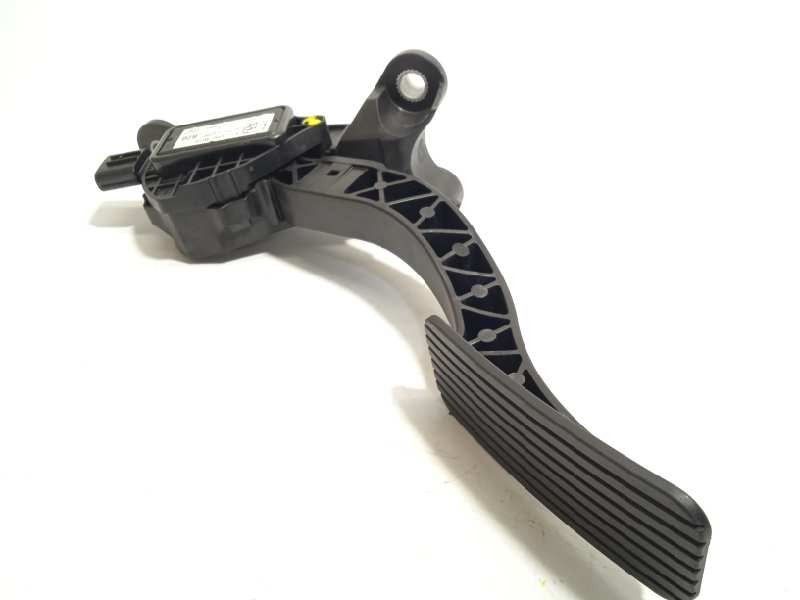 Recambio de potenciometro pedal para hyundai i30 cw (pd) 1.4 tgdi cat referencia OEM IAM 32700G4200  