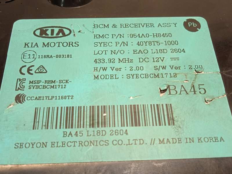 Recambio de modulo electronico para kia stonic (ybcuv) 1.0 tgdi cat referencia OEM IAM 954A0H8450  