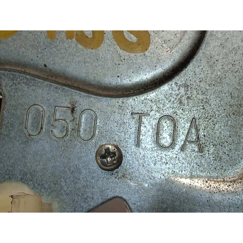 Recambio de motor limpia trasero para honda cr-v comfort 4x4 referencia OEM IAM 050T0A  