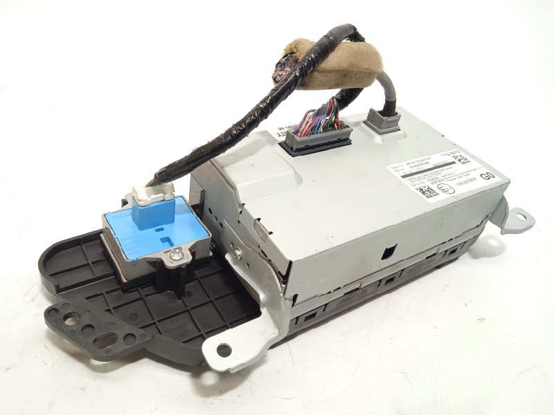 Recambio de pantalla multifuncion para honda cr-v comfort 4x4 referencia OEM IAM 39710T1GG010M1  39710T1GG01