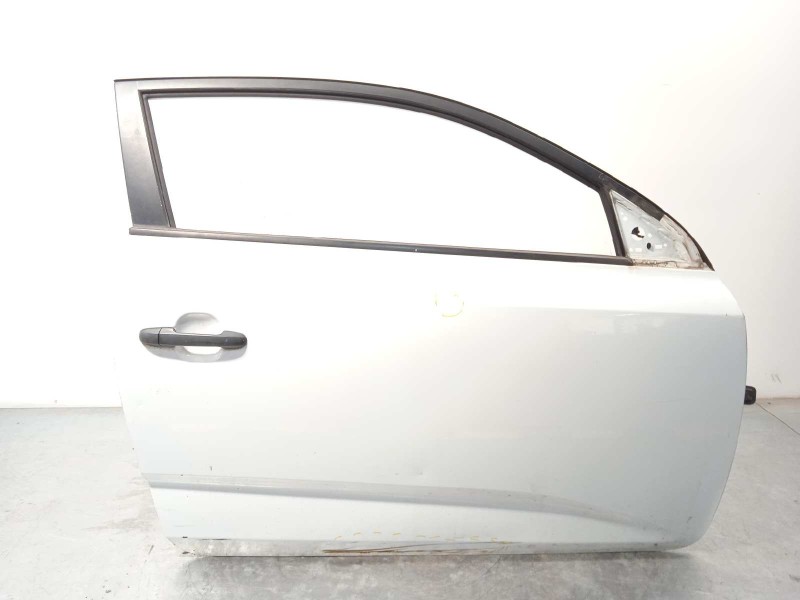 Recambio de puerta delantera derecha para kia cee´d 1.6 crdi cat referencia OEM IAM 760041H300  