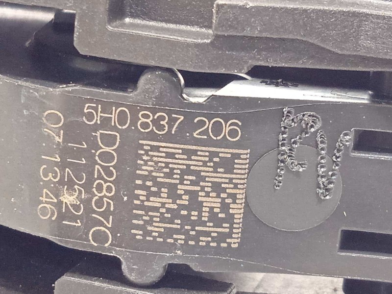 Recambio de maneta exterior trasera derecha para seat leon sportstourer (kl8) fr referencia OEM IAM 5H0837206  5FA837206GRU