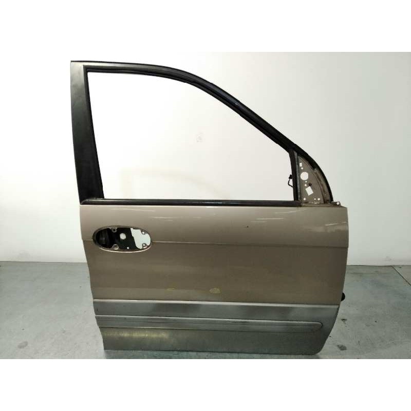 Recambio de puerta delantera derecha para kia carnival ii 2.9 crdi cat referencia OEM IAM 0K57A58020E  