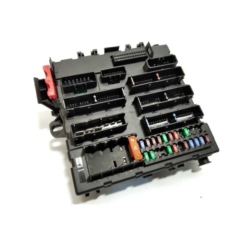 Recambio de caja reles / fusibles para saab 9-3 sport sedán griffin referencia OEM IAM 12769679  519161301