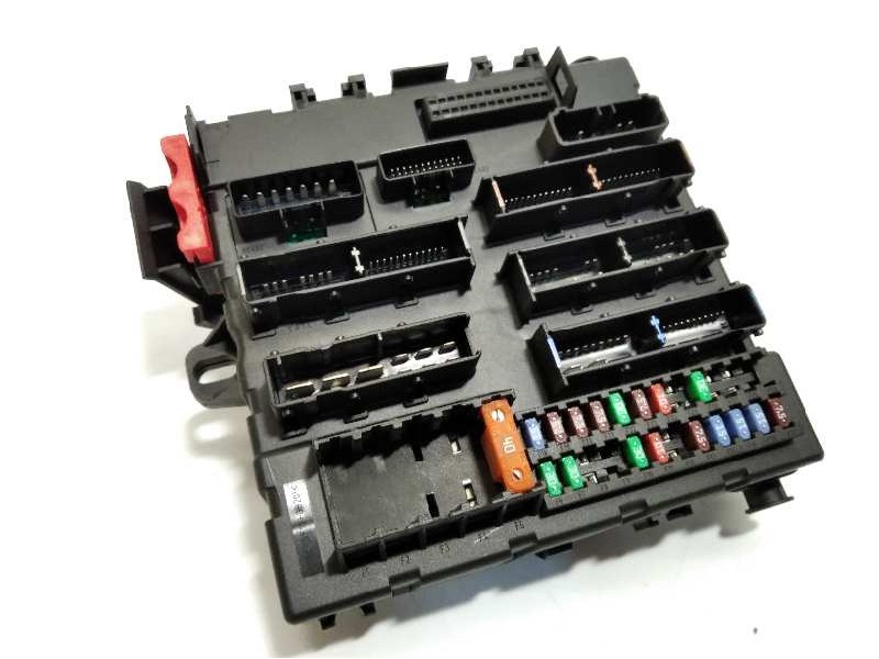Recambio de caja reles / fusibles para saab 9-3 sport sedán griffin referencia OEM IAM 12769679  519161301