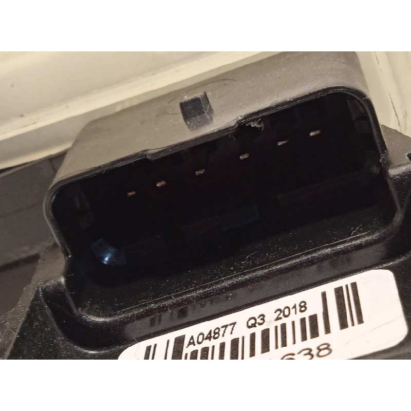 Recambio de cerradura puerta trasera derecha para citroën c4 cactus shine referencia OEM IAM 9819038880  