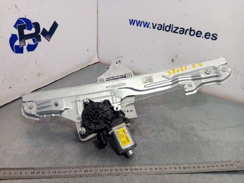 Recambio de elevalunas delantero derecho para hyundai kona 1.0 tgdi cat referencia OEM IAM 82460J9000  82402J9000