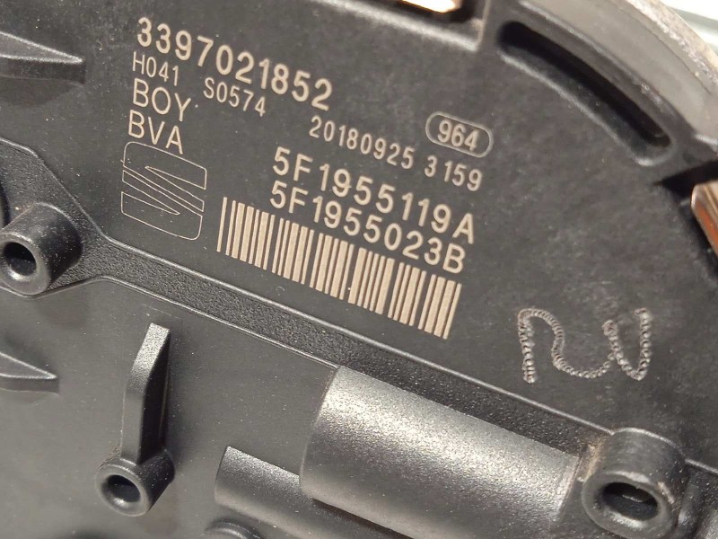 Recambio de motor limpia delantero para seat leon st (5f8) cupra 300 4drive referencia OEM IAM 5F1955023B  5F1955119A