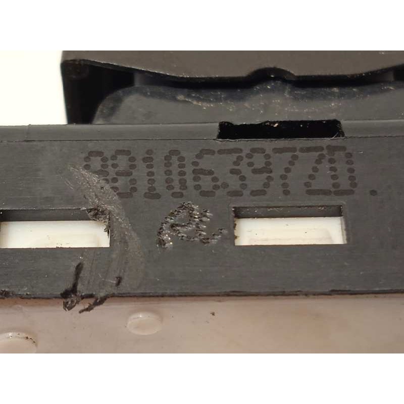 Recambio de mando elevalunas delantero izquierdo para citroën c4 cactus shine referencia OEM IAM 98106397ZD  