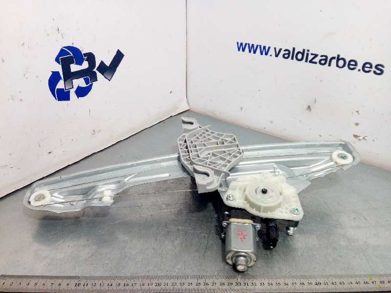 Recambio de elevalunas delantero derecho para hyundai kona 1.0 tgdi cat referencia OEM IAM 82460J9000  82402J9000