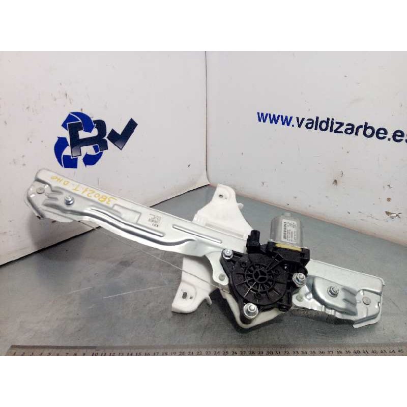 Recambio de elevalunas trasero derecho para hyundai kona 1.0 tgdi cat referencia OEM IAM 82450J9000  83402J9000