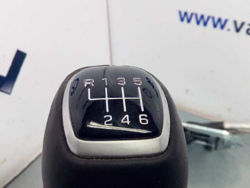 Recambio de palanca cambio para hyundai kona 1.0 tgdi cat referencia OEM IAM 43700J9110TRY  43794J9100