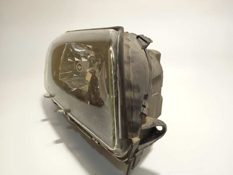 Recambio de faro derecho para volvo s80 berlina 2.4 d referencia OEM IAM 30698226  89098226
