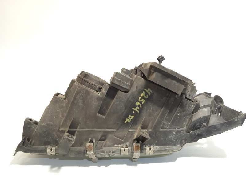 Recambio de faro derecho para volvo s80 berlina 2.4 d referencia OEM IAM 30698226  89098226