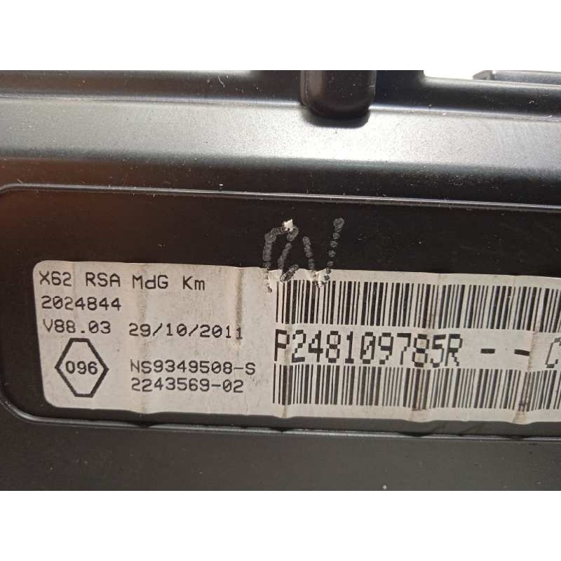 Recambio de cuadro instrumentos para nissan nv 400 l1h1 2,8t pro referencia OEM IAM 248109785R  P248109785R