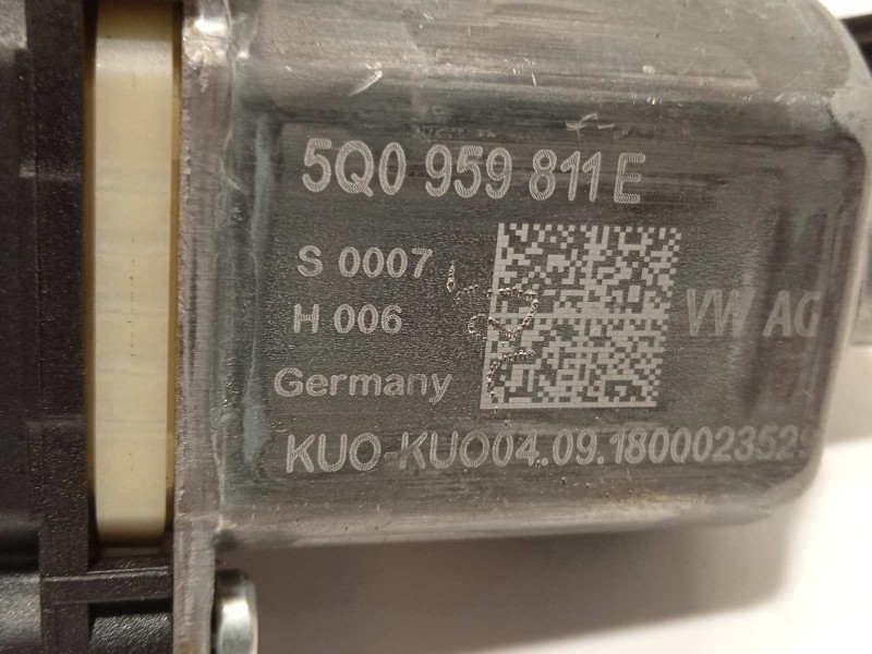 Recambio de elevalunas trasero izquierdo para seat leon st (5f8) cupra 300 4drive referencia OEM IAM 5Q0959811E  5F9839461D