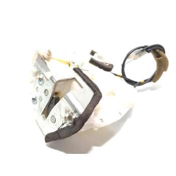 CERRADURA PUERTA TRASERA DERECHA 8230162J20 