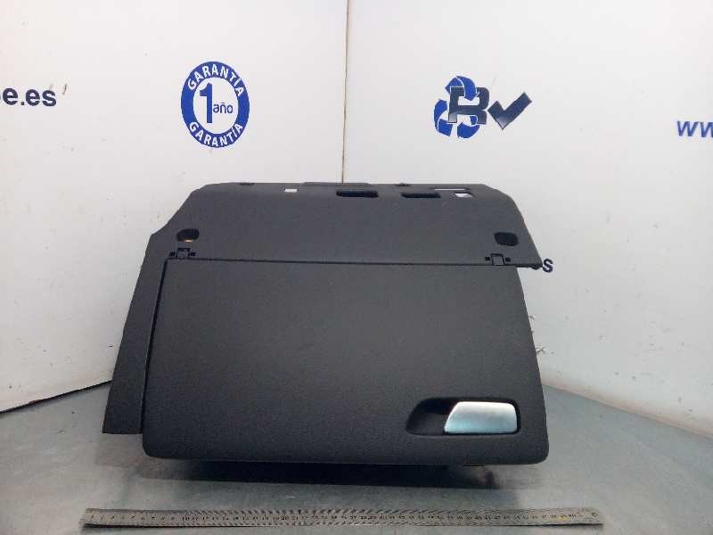 Recambio de guantera para audi a3 sportback (8va) 1.6 tdi referencia OEM IAM 8V1857035D  8V1857035D6PS