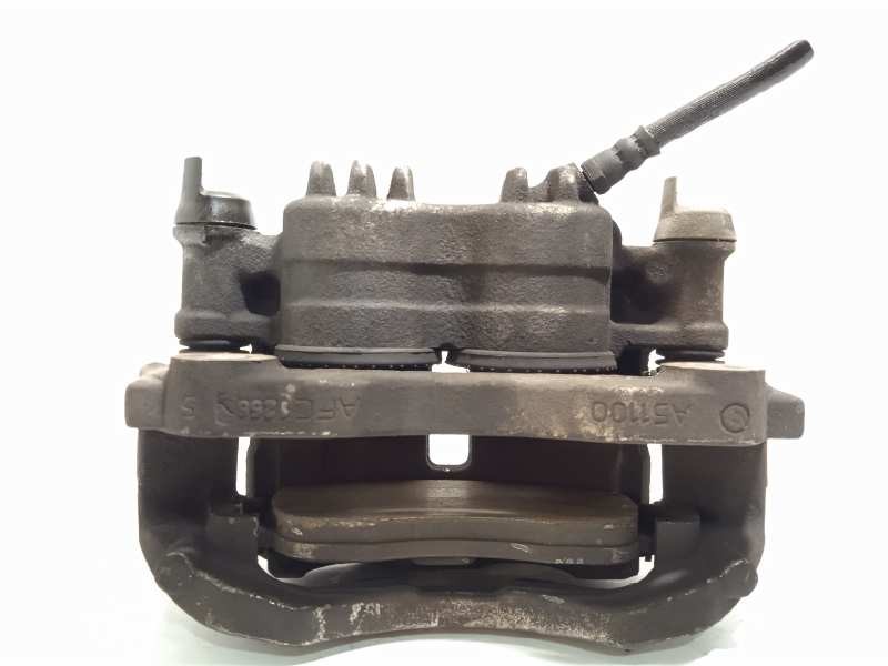 Recambio de pinza freno delantera derecha para nissan nv 400 l1h1 2,8t pro referencia OEM IAM 4100100Q__  