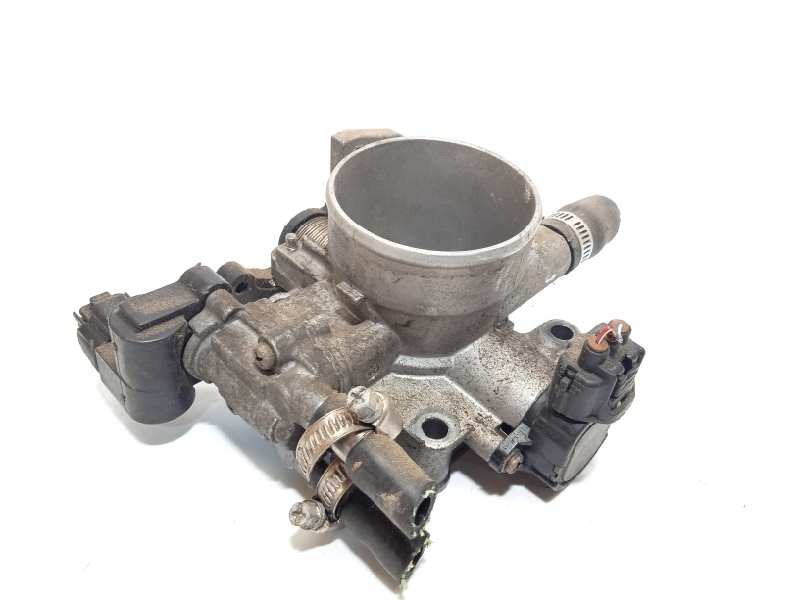 Recambio de caja mariposa para toyota avensis berlina (t25) 1.8 16v cat referencia OEM IAM 2221000130  