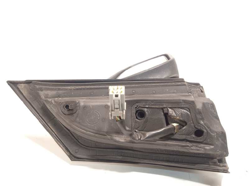 Recambio de retrovisor derecho para ford focus berlina (cap) trend referencia OEM IAM 1510871  4M5117682JA