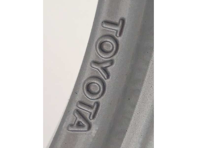 Recambio de llanta para toyota prius (nhw30) plug-in hybrid advance referencia OEM IAM 4261147140  