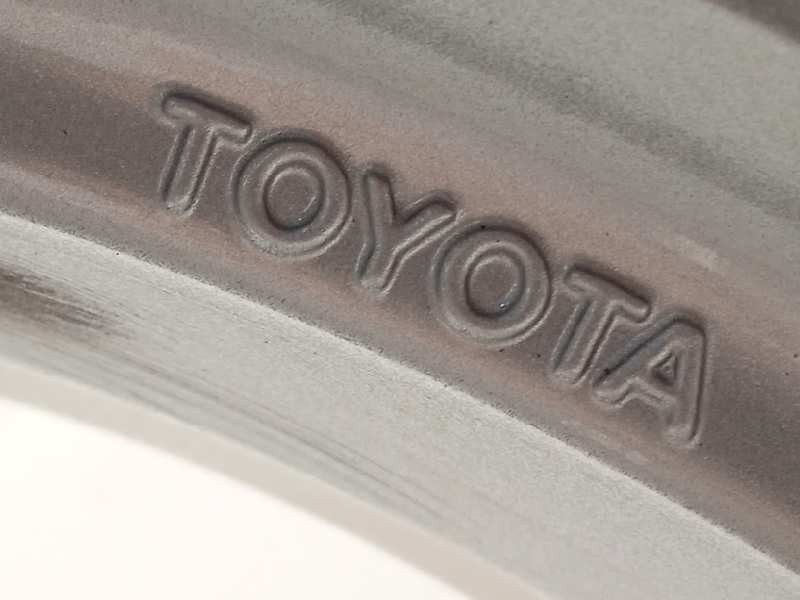 Recambio de llanta para toyota prius (nhw30) plug-in hybrid advance referencia OEM IAM 4261147140  