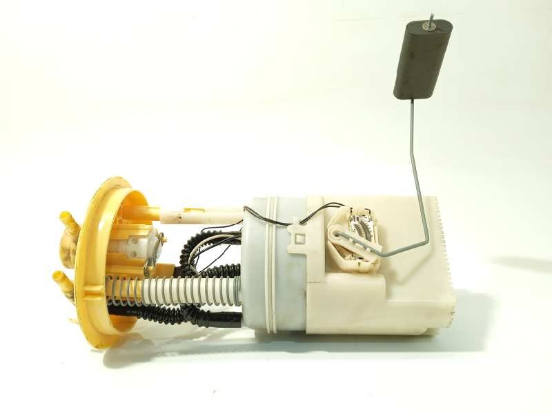 Recambio de bomba combustible para mitsubishi colt berlina 3 (z30) cleartec referencia OEM IAM 1760A320  