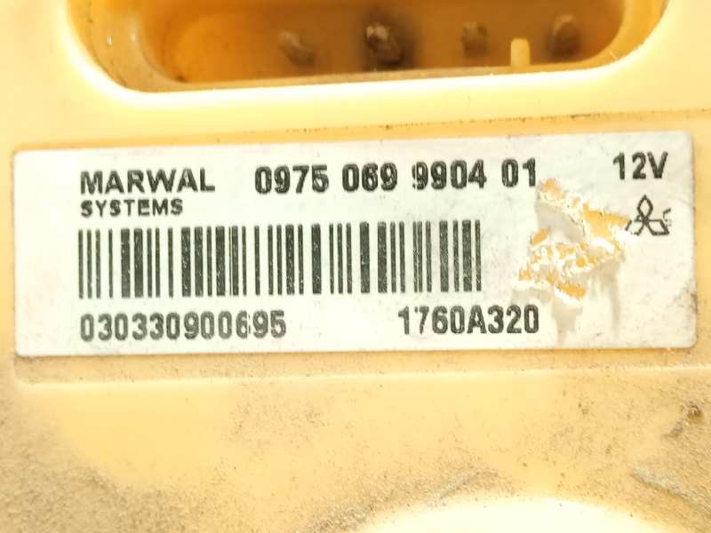 Recambio de bomba combustible para mitsubishi colt berlina 3 (z30) cleartec referencia OEM IAM 1760A320  