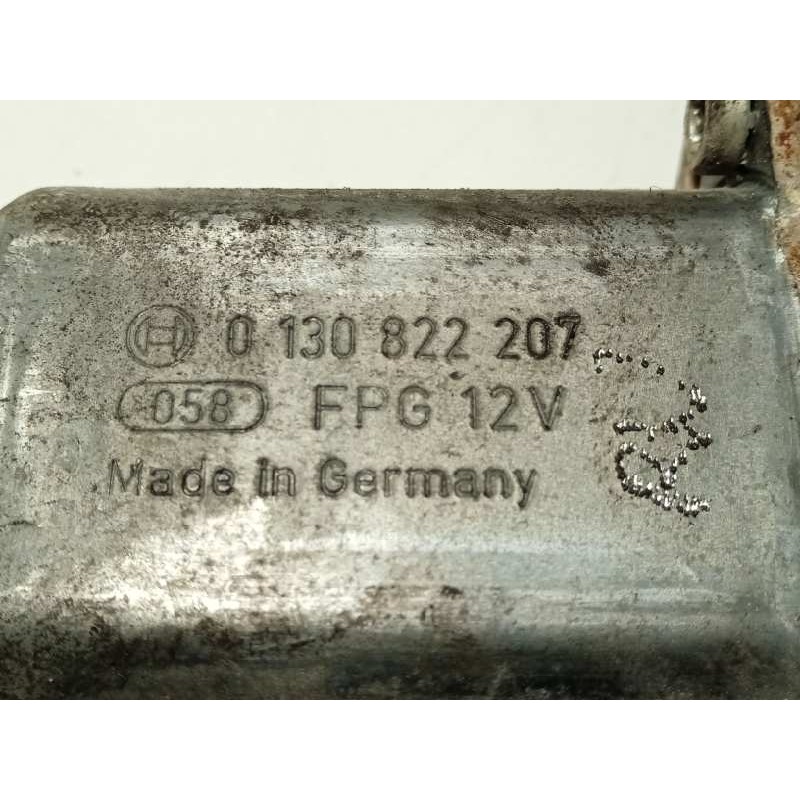 Recambio de elevalunas delantero derecho para mitsubishi colt berlina 3 (z30) cleartec referencia OEM IAM 0130822207  5713A136