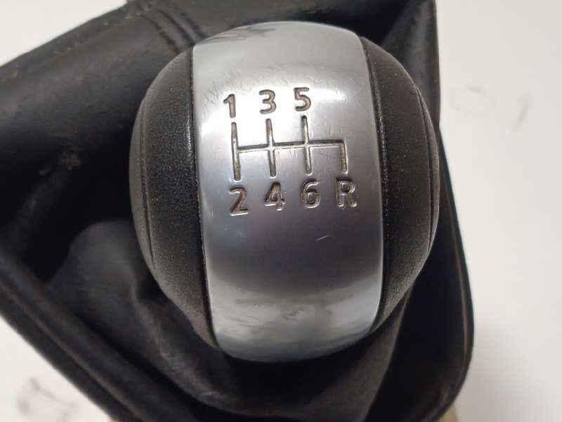 Recambio de palanca cambio para land rover freelander (lr2) 2.2 td4 cat referencia OEM IAM 7G9N7K387DF  