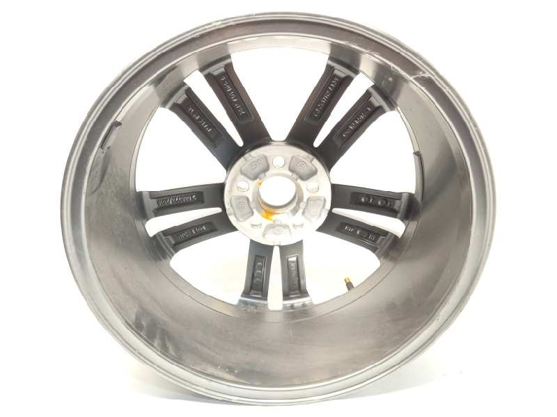 Recambio de llanta para volkswagen t-cross style referencia OEM IAM 2GM601025G  2GM601025GZ49