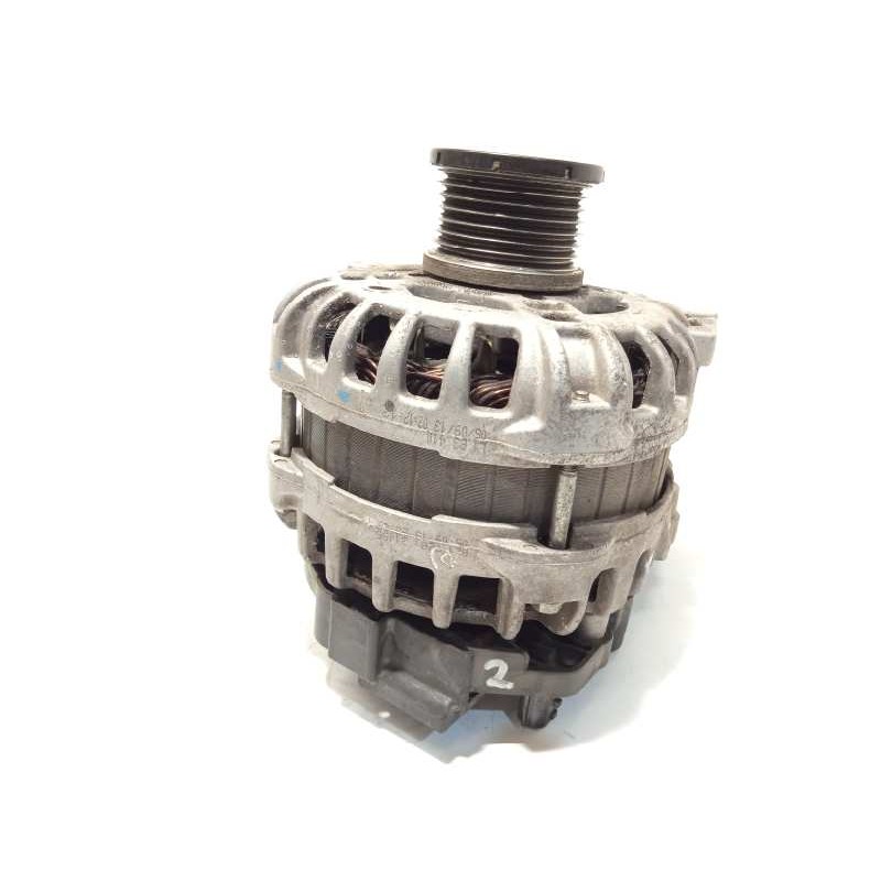 Recambio de alternador para renault captur 1.3 tce referencia OEM IAM 231008593R  
