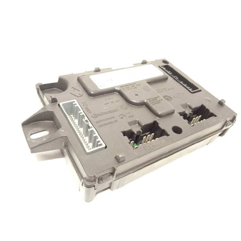 Recambio de modulo electronico para renault captur 1.3 tce referencia OEM IAM 284B11867R  