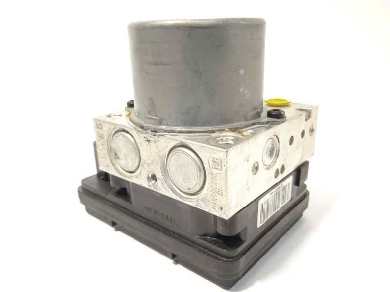 Recambio de abs para kia stonic (ybcuv) tech referencia OEM IAM 58920H8250 BE6003V107 MGH85ADBH6013V103