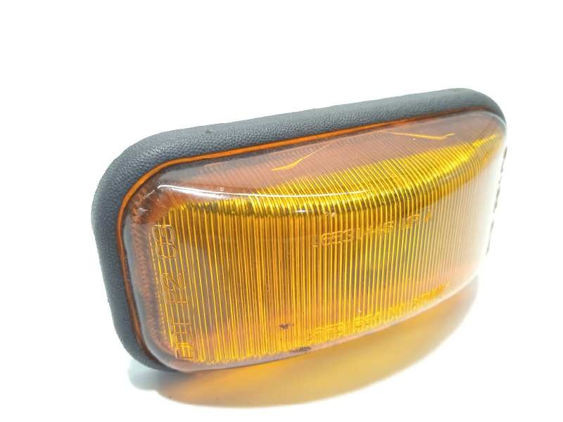 Recambio de piloto delantero derecho para hummer h2 6.0 referencia OEM IAM 15105494  