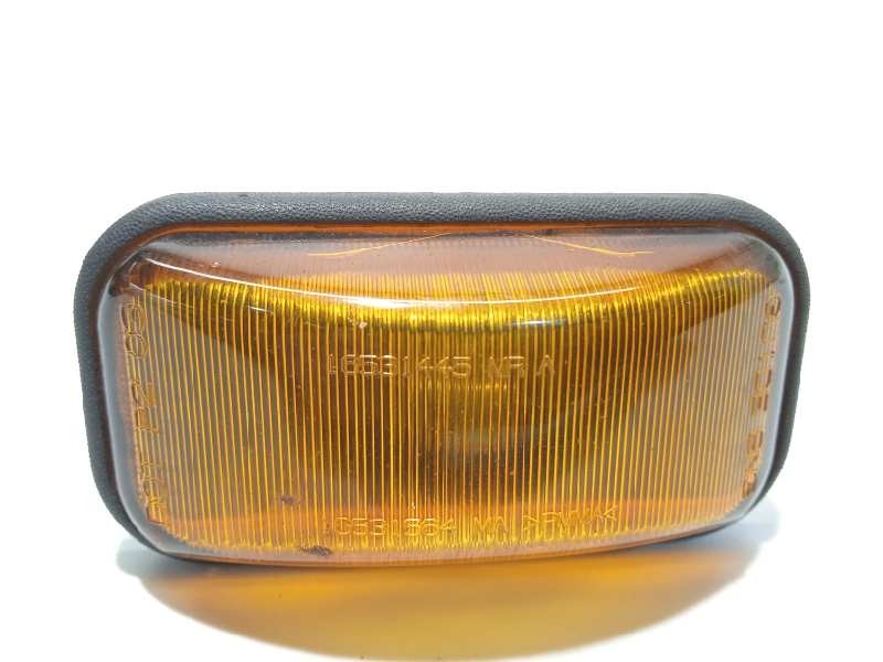 Recambio de piloto delantero derecho para hummer h2 6.0 referencia OEM IAM 15105494  