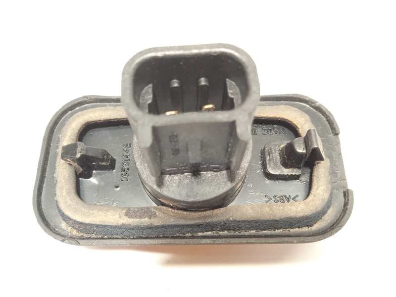 Recambio de piloto delantero derecho para hummer h2 6.0 referencia OEM IAM 15105494  