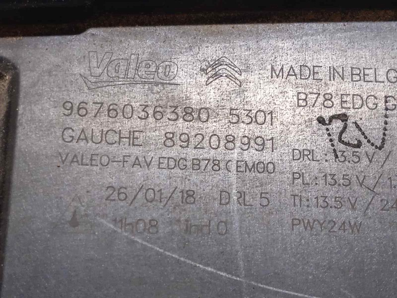 Recambio de piloto delantero izquierdo para citroën c4 picasso feel referencia OEM IAM 9676036380  