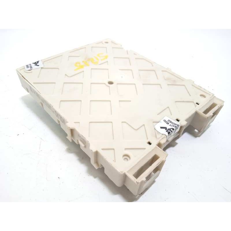 Recambio de caja reles / fusibles para volvo v40 2.0 cat referencia OEM IAM 31453132  