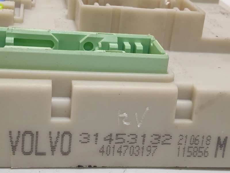 Recambio de caja reles / fusibles para volvo v40 2.0 cat referencia OEM IAM 31453132  
