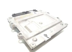 Recambio de centralita motor uce para volvo v40 2.0 cat referencia OEM IAM 32213773   2